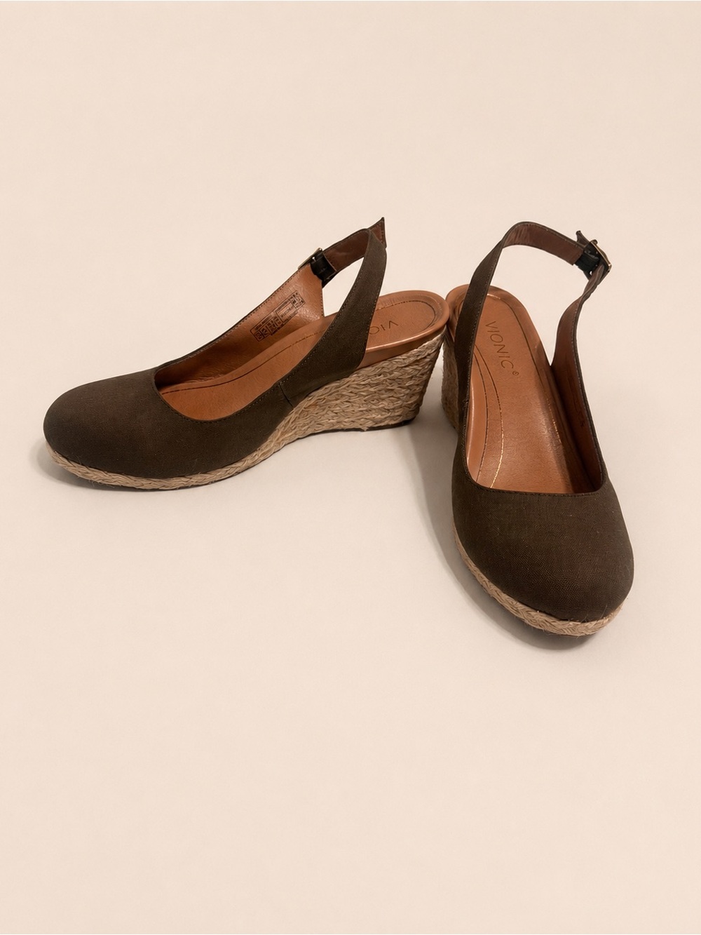 Vionic Coralina Slingback Wedge with Concealed Orthotics